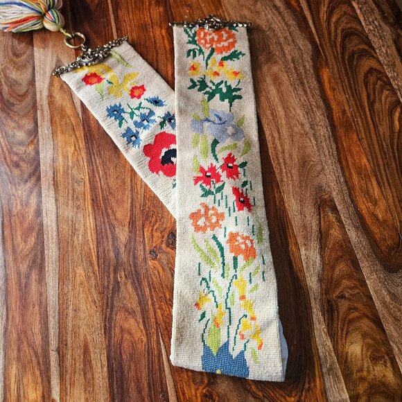 Vintage Scandinavian Hand Embroidered Floral Brass Wall Hanging Bell Pull 68" - Picture 7 of 9